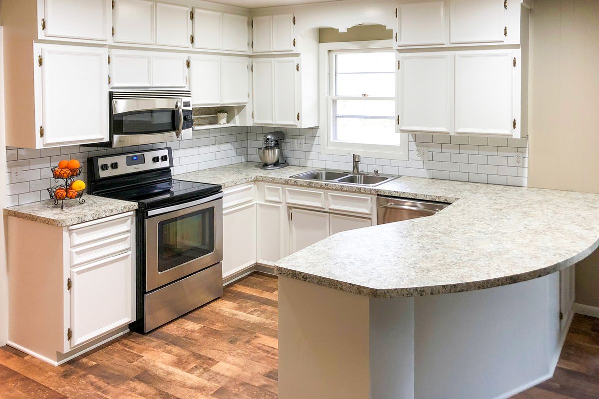 kitchen cabinets in Fort Myers